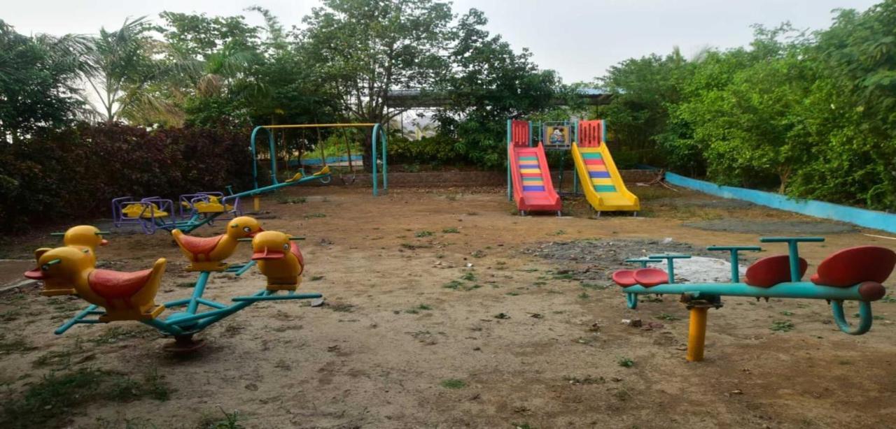Wayfare Sp Resort Panvel Luaran gambar