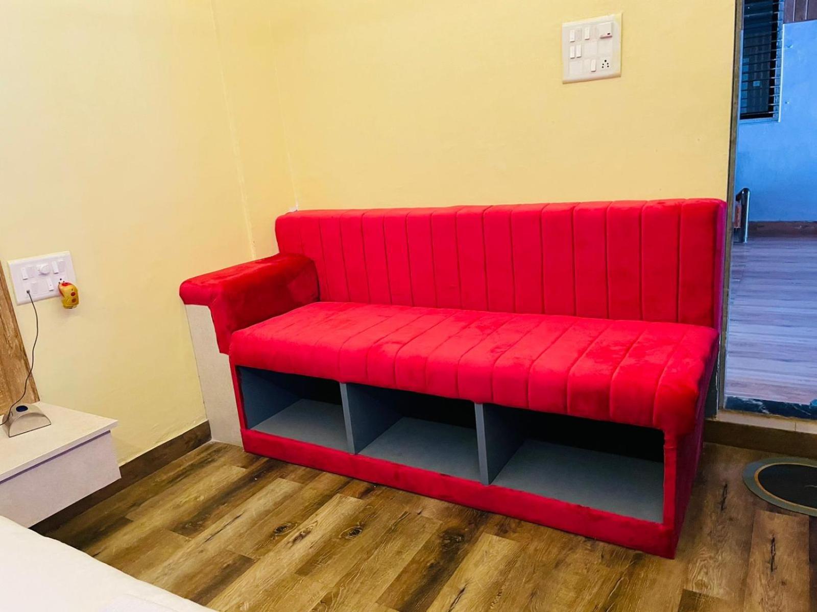 Wayfare Sp Resort Panvel Luaran gambar