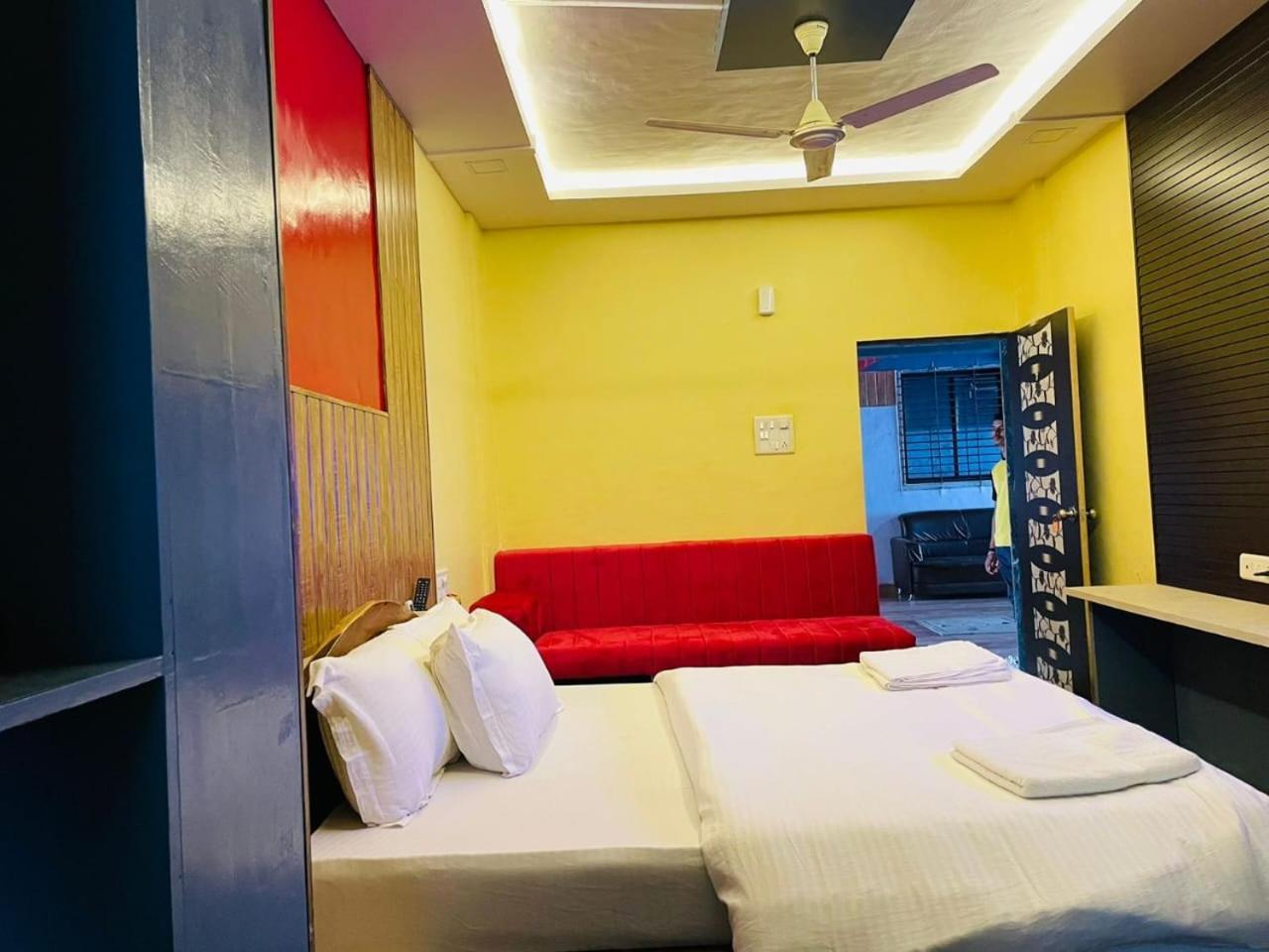 Wayfare Sp Resort Panvel Luaran gambar