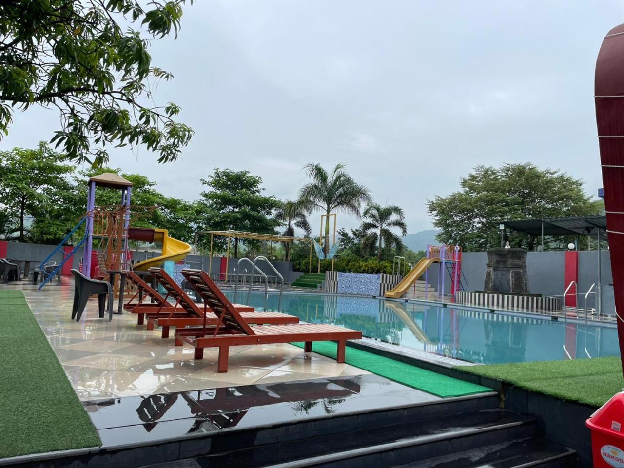 Wayfare Sp Resort Panvel Luaran gambar
