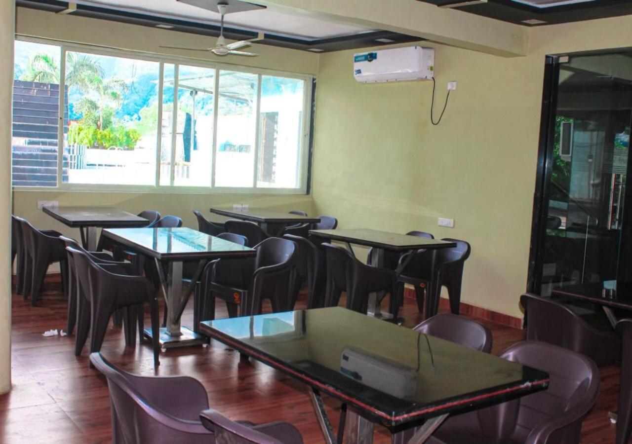 Wayfare Sp Resort Panvel Luaran gambar