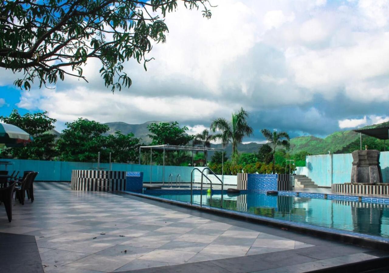 Wayfare Sp Resort Panvel Luaran gambar
